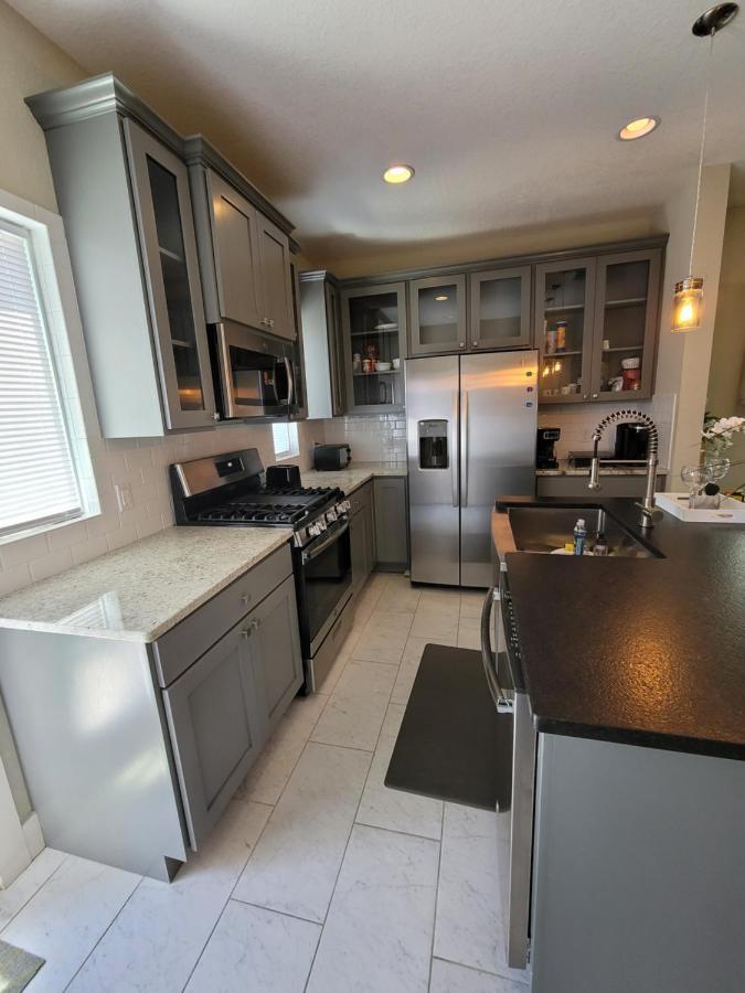 Spacious Townhouse Minutes From Downtown Sa. San Antonio Buitenkant foto